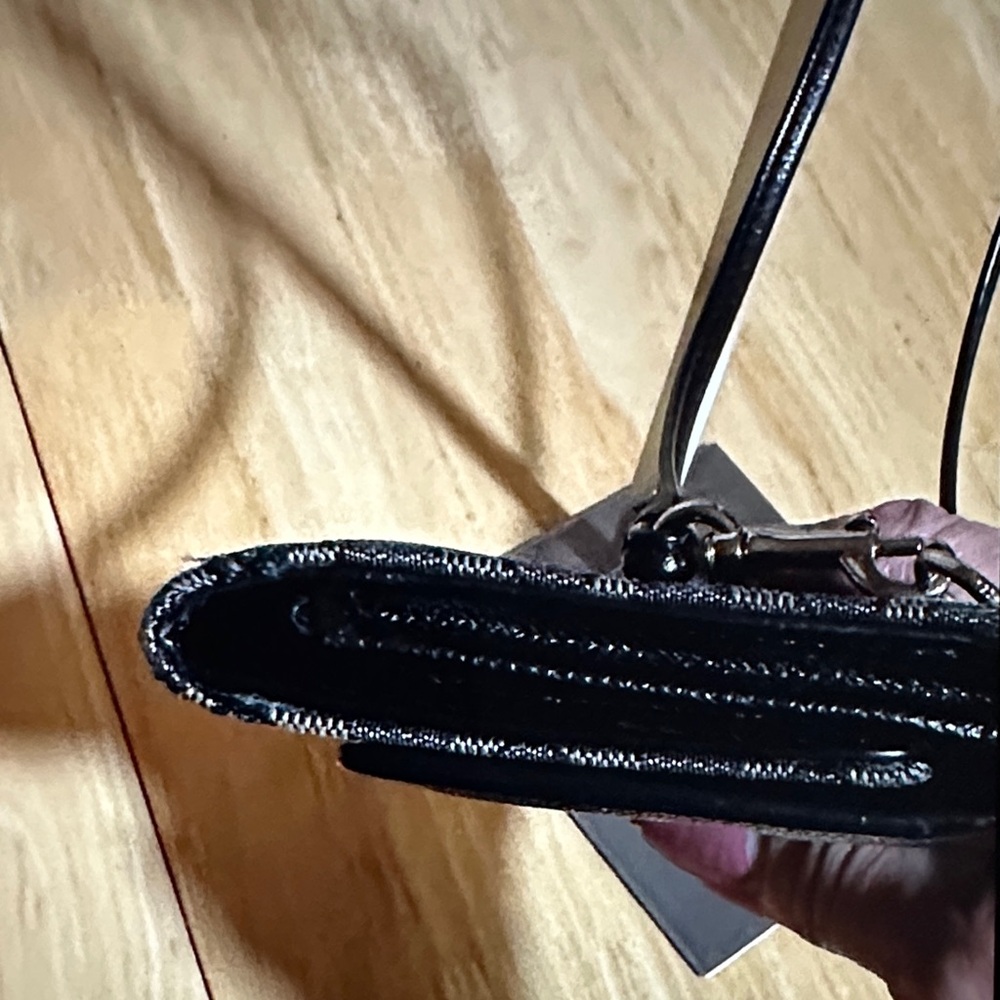 Coach Black Crossbody Bag with Signature Detail - Picture 2 of 6